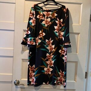 Stretchy tropical print, knee length dress. Size 14.